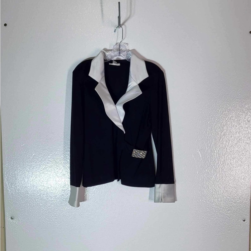 Joseph Ribkoff Black & White Size 12 Blouse Slinky Stretch Long Sleeve Faux Belt